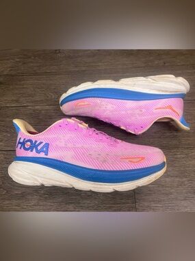 Hoka One One Clifton 9 Women’s running shoes